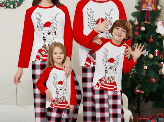 Family Christmas pyjamas set