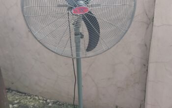 26″ OX industrial standing fan